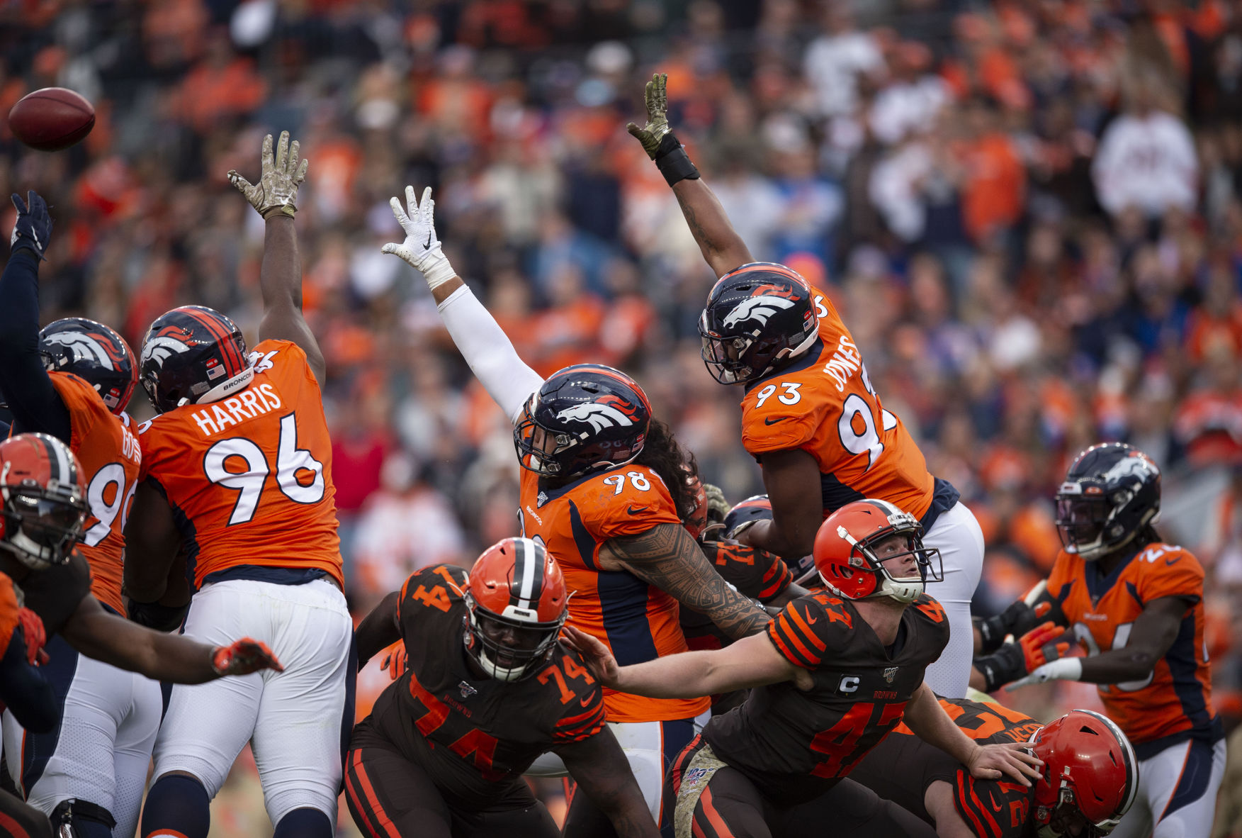 110419-s-broncosvs.browns 14.jpg